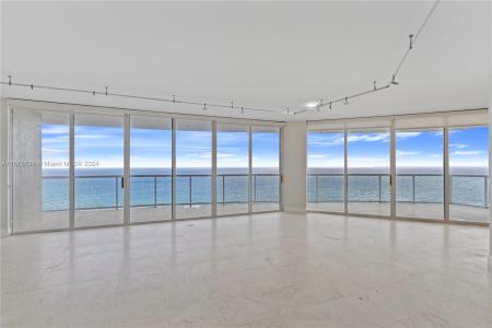 18671 Collins Ave 1702, Sunny Isles Beach, Florida 33160, USA