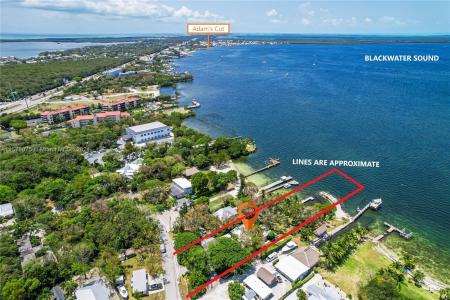 11 Bay Rd, Key Largo, Florida 33037, USA
