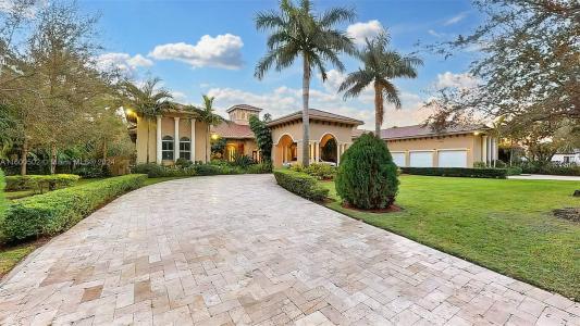 7480 SW 100th St, Pinecrest, Florida 33156, USA