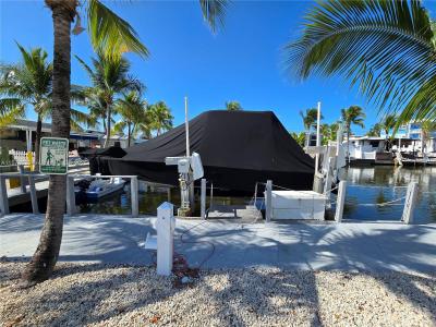 325 Calusa St #301, Key Largo, Florida 33037, USA
