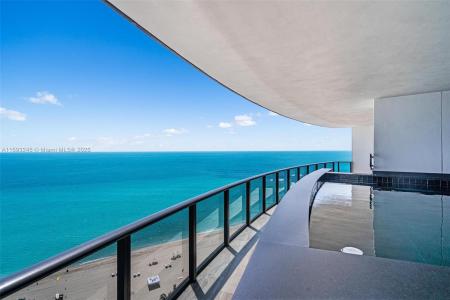 18555 E Collins Ave 1205, Sunny Isles Beach, Florida 33160, USA