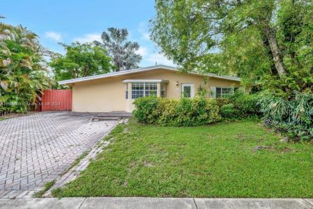 2206 NW 62nd Ter, Margate, Florida 33063, USA