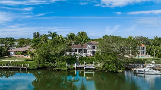361 Los Pinos Pl, Coral Gables, Florida 33143, USA
