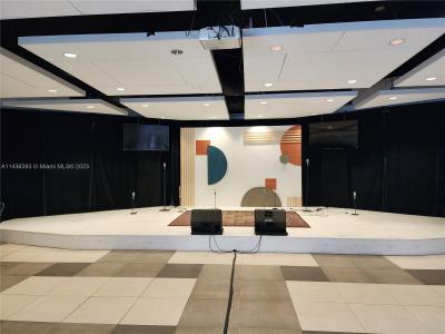 2950 S Flamingo Rd, Davie, Florida 33330, USA