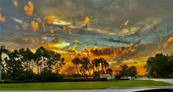 16765 N 97th Way N, Jupiter, Florida 33478, USA