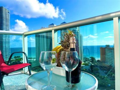 19370 Collins Ave, Ocean Reserve, Sunny Isles Beach, Florida 33160, Stati Uniti