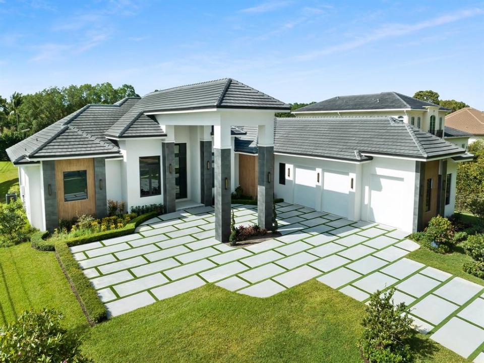 13600 PINE MEADOW  CT, Davie, Florida 33325, USA