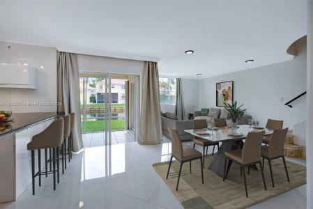 1743 Royal Palm Way, Hollywood, Florida 33020, USA