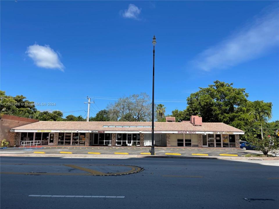 4700 S Le Jeune Rd, Coral Gables, FL 33146