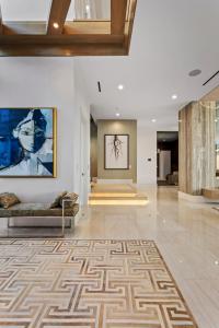 4111 Ibis Point Circle, The Sanctuary, Boca Raton, Florida 33431