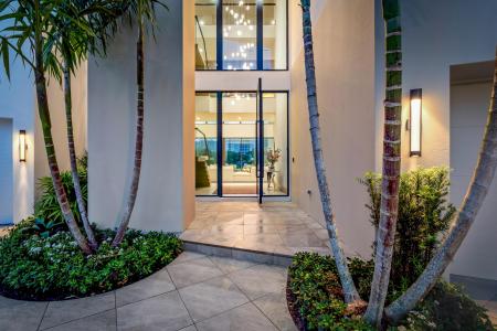 4080 Ibis Point Circle, The Sanctuary, Boca Raton, Florida 33431