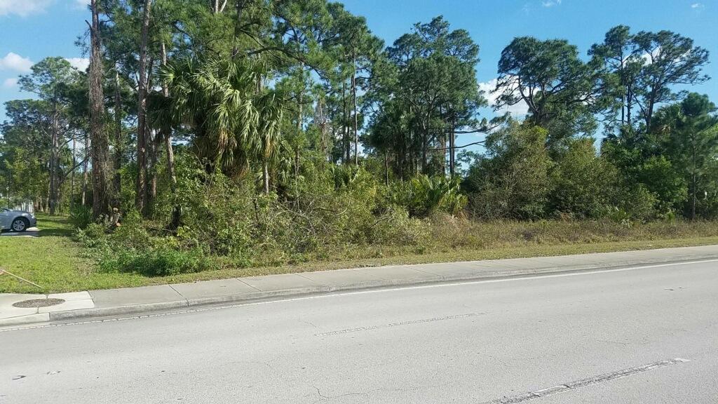 2773 SW Port St Lucie Boulevard, PORT ST LUCIE SEC-41, Port Saint Lucie, Florida 34953
