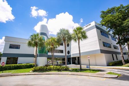 7710 NW 71st Ct 300, Tamarac, FL 33321