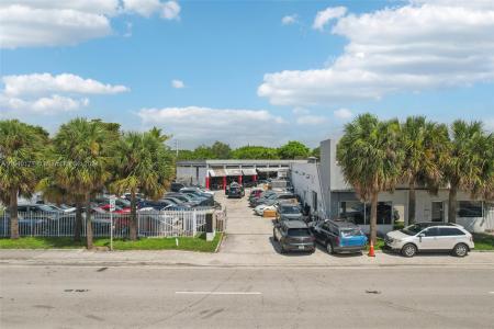 15150 W Dixie Hwy, North Miami Beach, FL 33162