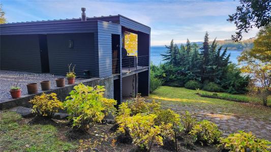 Los Pinares 2 Comuna de Pucon, Florida 4930000, USA