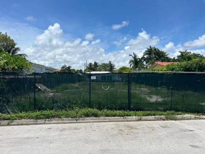 9156 Emerson Ave, Surfside, Florida 33154, Stati Uniti