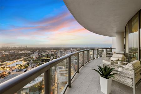 100 E Las Olas Blvd 4103, Fort Lauderdale, Florida 33301, USA