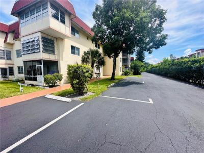 3071 NW 47th Ter 123, Lauderdale Lakes, Florida 33313, USA