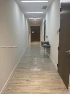 20200 West Dixie Hwy 1207, Aventura, Florida 33180, USA