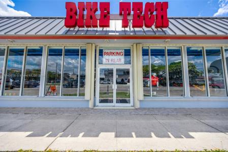 2218 SW 22nd St, Miami, Florida 33145, USA