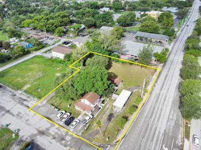 4533 SW 65 Ave, Davie, Florida 33314, USA