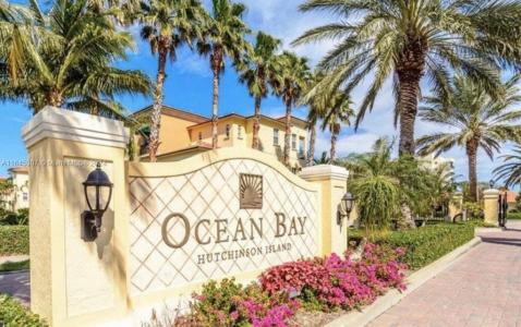 122 Ocean Bay Dr 122, Jensen Beach, Floride 34957, États-Unis