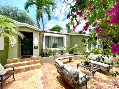 8900 NE 4th Ave, El Portal, Florida 33138, USA