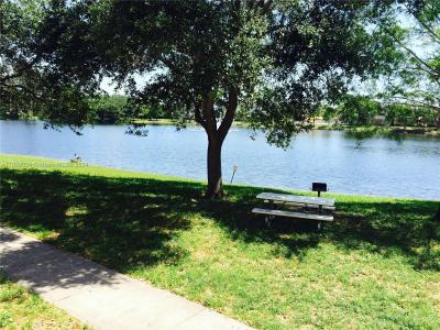 Hollywood, Florida 33021, USA