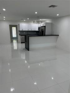 2014 NW 60th Ave 2014, Lauderhill, Florida 33313, HOA KỲ