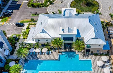 9115 W COMMERCIAL BLVD. 312, Tamarac, Florida 33351, HOA KỲ