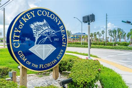 721 W Ocean Dr, Key Colony, Florida 33051, USA