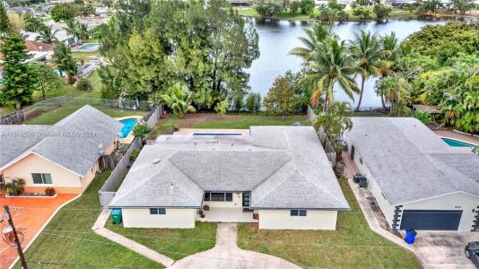 6535 NW 11th St, Margate, Florida 33063, USA