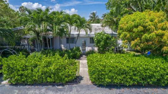 2610 NE 18th Ter, Lighthouse Point, Floride 33064, États-Unis