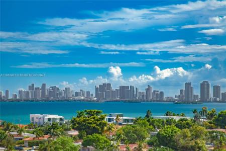 7901 Hispanola Ave 702, North Bay Village, Florida 33141, USA