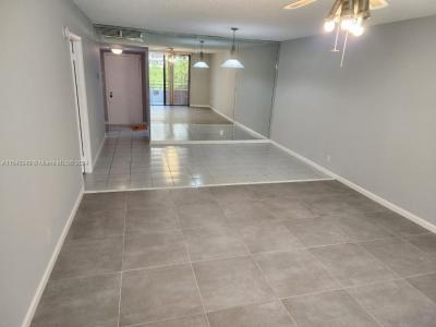 600 Three Islands Blvd 314, Hallandale Beach, Florida 33009, USA