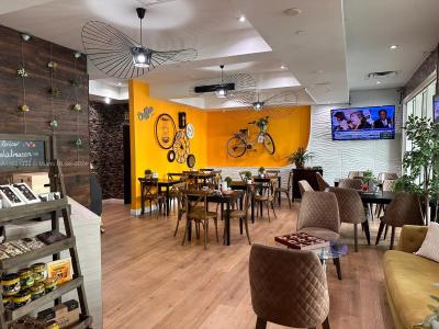 110 Plaza Real S Ste 112, Boca Raton, Florida 33432, USA