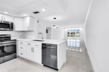 3204 Portofino Pt B4, Coconut Creek, Florida 33066, USA