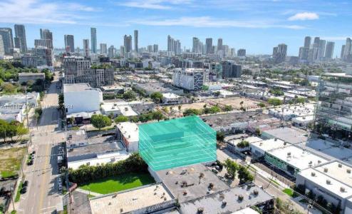 523 NW 28th St, Miami, Florida 33127, USA