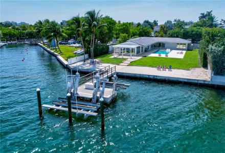200 Harbor Dr, Key Biscayne, Florida 33149, USA