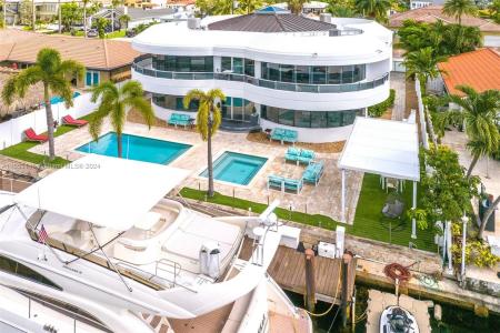 3344 NE 167th St, North Miami Beach, Florida 33160, Stati Uniti