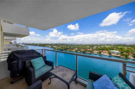 5600 Collins Ave 14M, Miami Beach, Florida 33140, USA