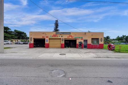 11999 W Dixie Hwy, Miami, Florida 33161, USA