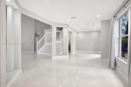 3561 NW 109th Ter, Sunrise, Florida 33351, USA