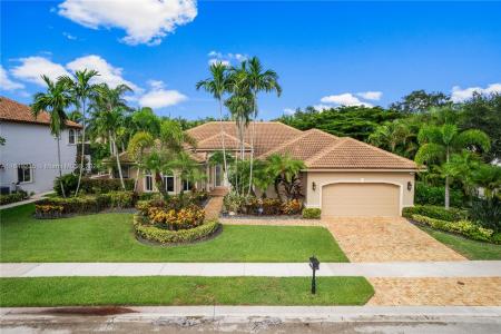 2685 Meadowood Dr, Weston, Florida 33332, USA