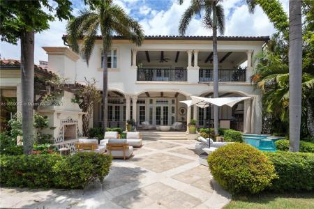 6915 Valencia Dr, Fisher Island, Florida 33109, USA