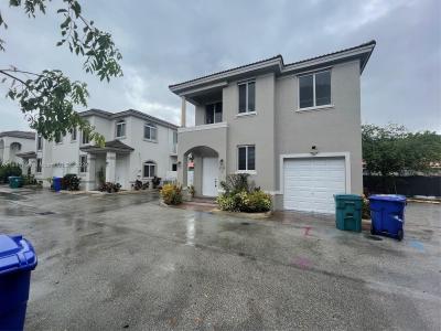 3193 NW 11 ST 6-E, Miami, Florida 33125, USA