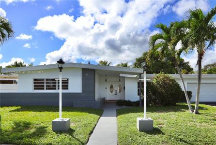 19620 NE 22nd Ave, Miami, Florida 33180, USA