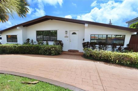 21221 NE 25th Ct, Miami, Florida 33180, USA
