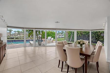 260 SE 5th Ave, Pompano Beach, Florida 33060, USA