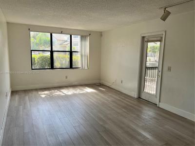 Pompano Beach, Florida 33069, USA